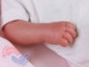  Кукла Antonio Juan Реборн спящий младенец Роман 40 см 8108	вид ручек с боку
