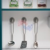 На стенке кухни Игруша TX1191 имеются крючки для кухонных приборов