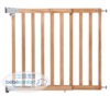 Защитный барьер-калитка Safety 1st Wall-Fix Gate Wood XL Натуральное дерево (Сафети Вел-Фикс Гате Вуд ХЛ) для дверного и лестничного проема 2015